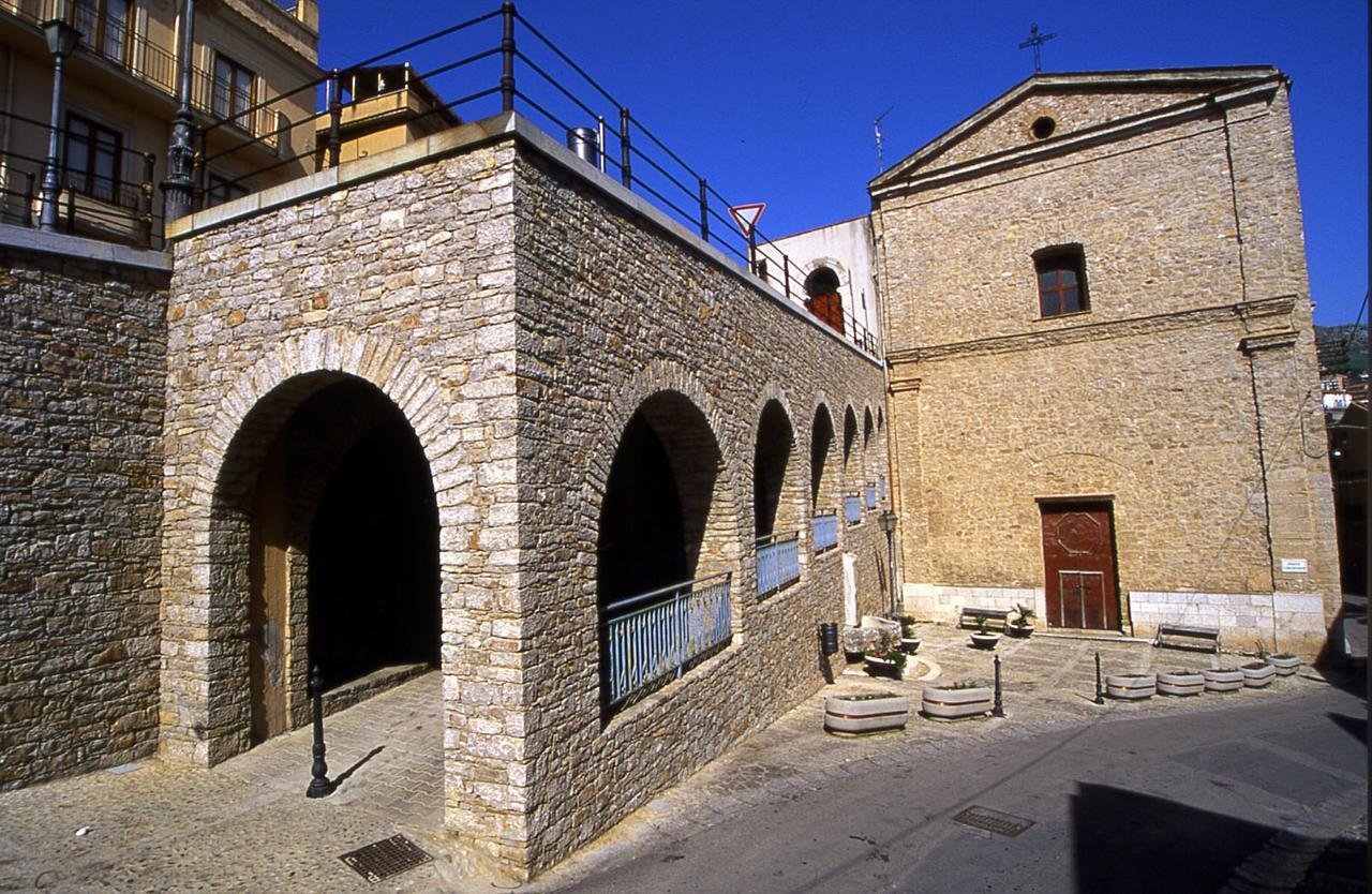 Villetta In Centro Storico Caccamo Exterior foto